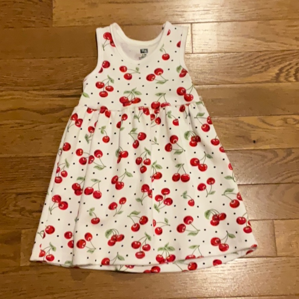 🎉HP🎉 NEW Baby cherry dress